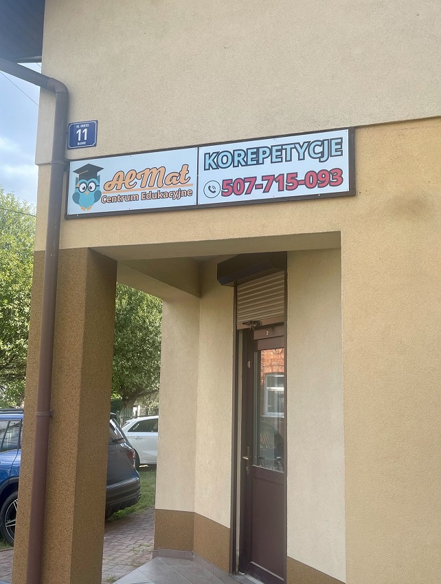 Druga siedziba AlMat przy ul. Okrzei 11 w Błoniu